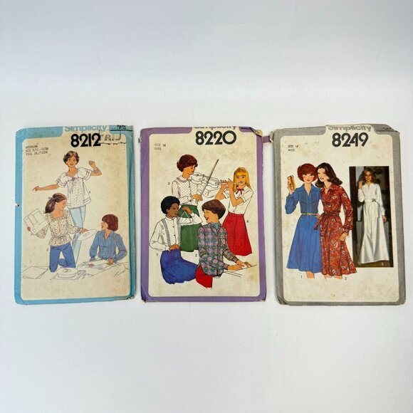 Simplicity Vintage 70s Lot of 3 Sewing Patterns 8212 8220‎ 8249 - Picture 1 of 5